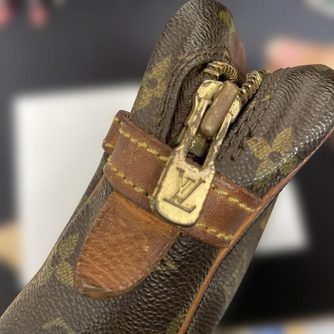 LOUISVUITTON　クラッチバッグ　モノグラム