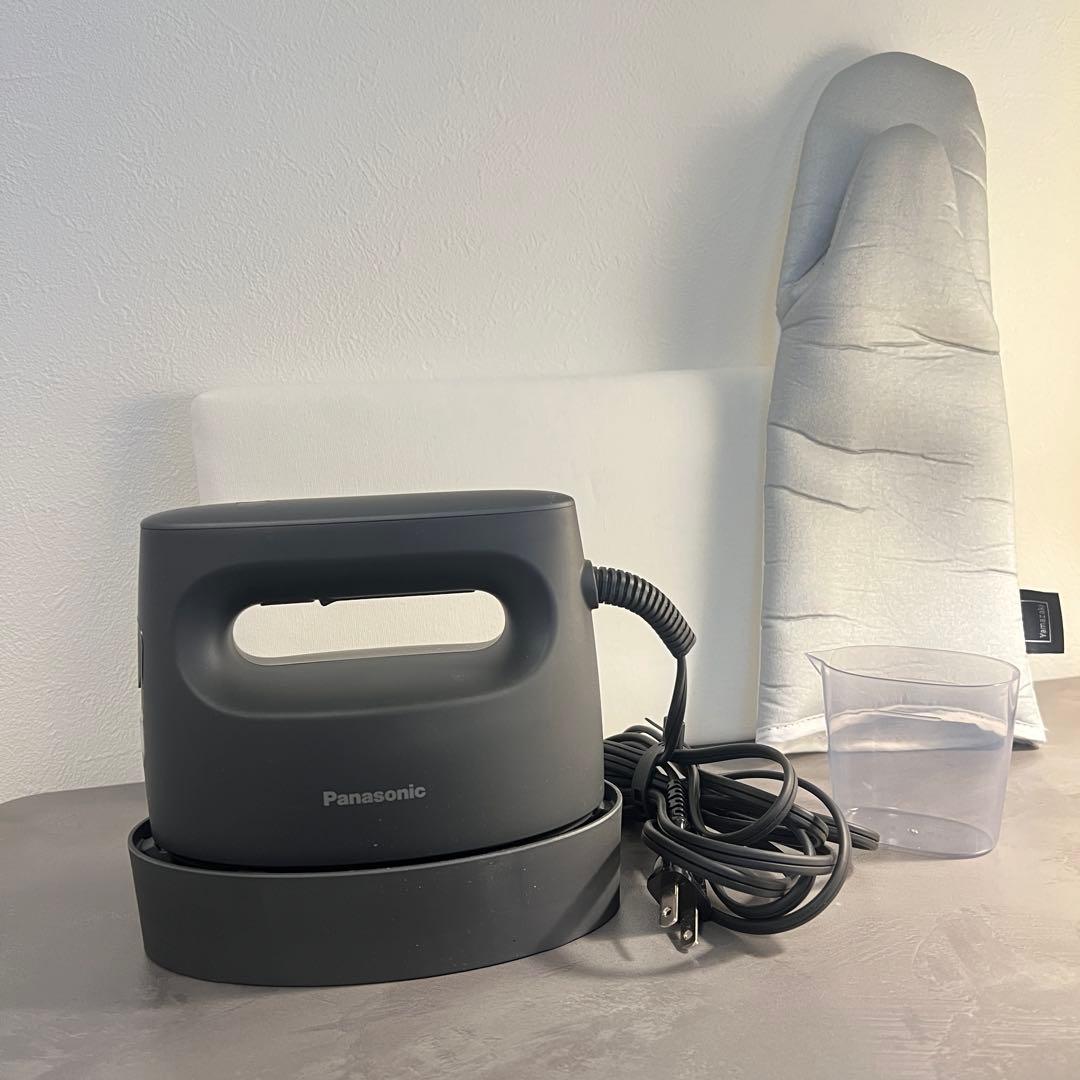 Panasonicスチームアイロン NI-FS70A-K カームブラック