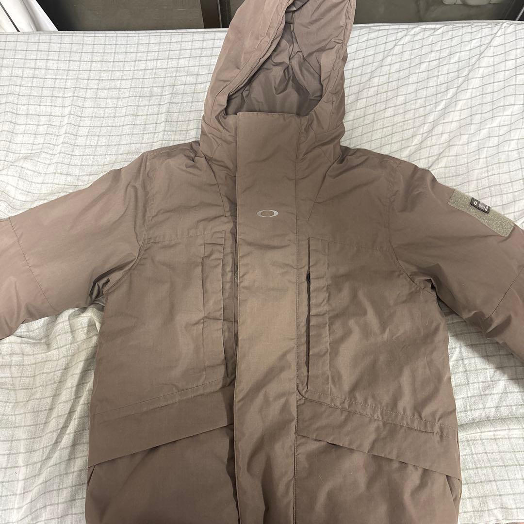 OAKLEYブラウン ダウンジャケット L