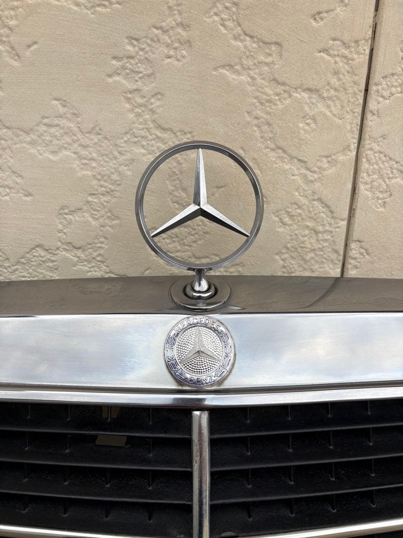 本日限定値下げ！メルセデス・ベンツ 純正グリル