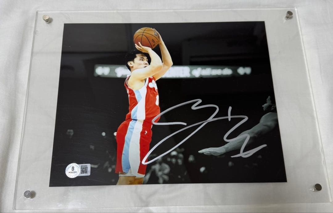 ナ*ナ様 BECKETT社証明　メンフィスハッスル　河村勇輝　直筆サインフォト