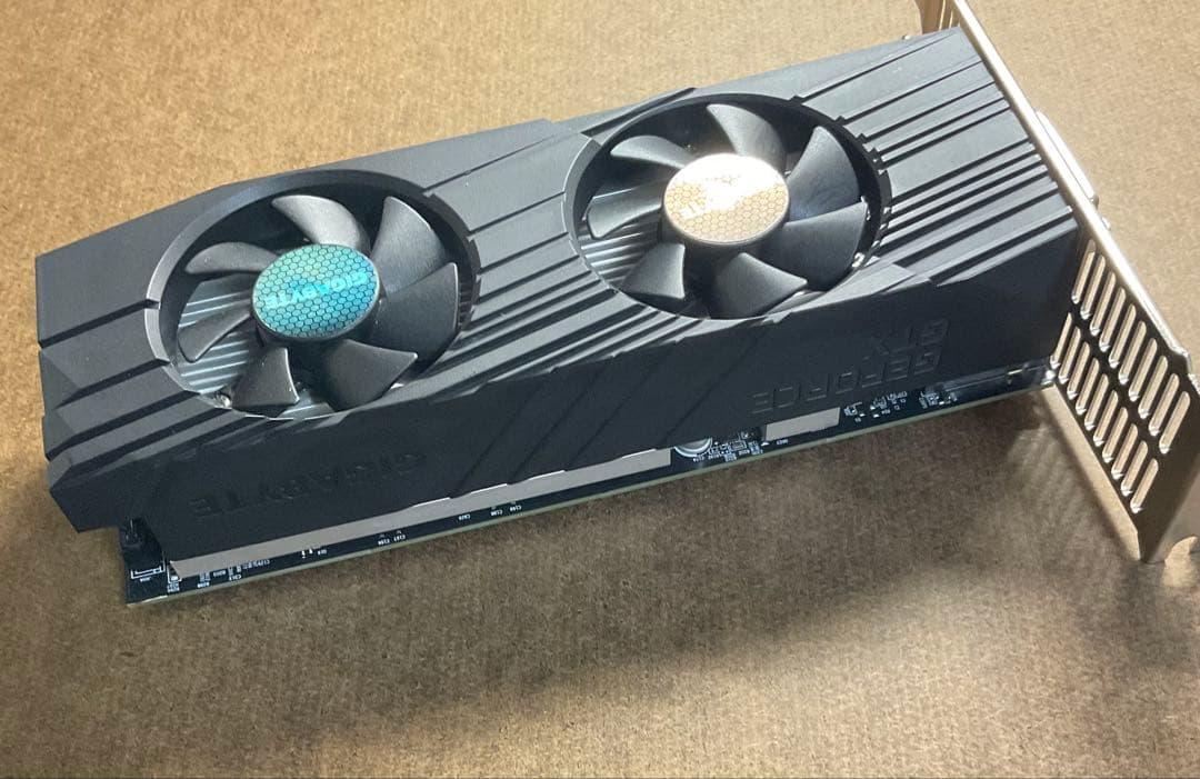 グラフィックボード・グラボ・ビデオカード GIGABYTE GV-N1656D6-4GL