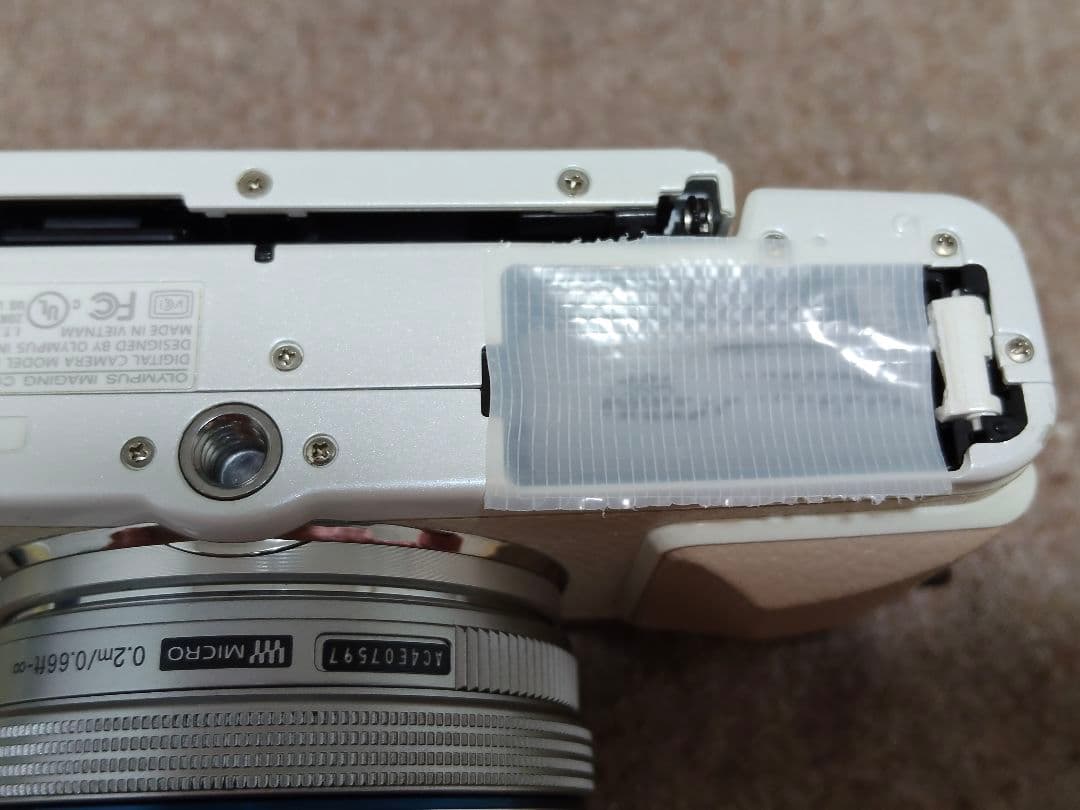 OLYMPUS PEN Lite E-PL7 ホワイト