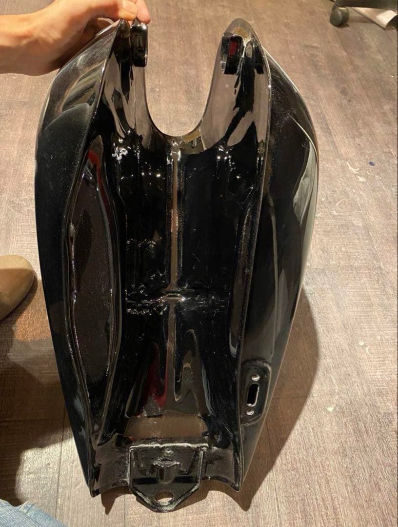 sr400 純正タンク ペイント済み キャブ用