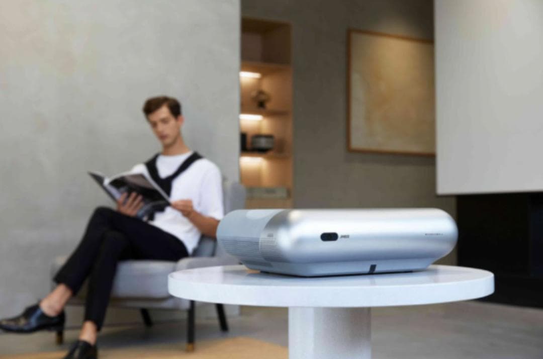 JMGO｜ジェイエムゴー 超短焦点プロジェクター O1 J78-4D0