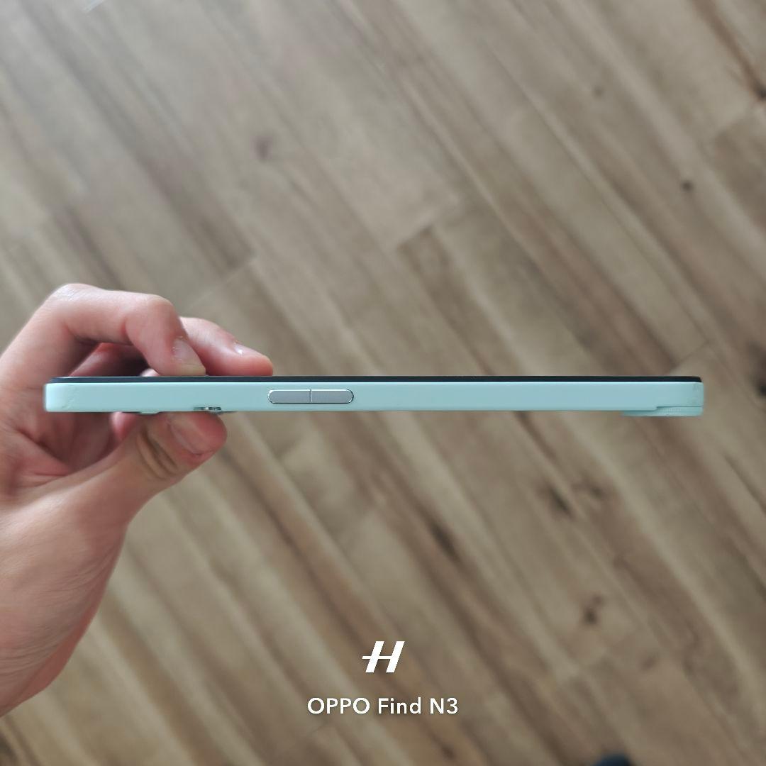 携帯電話本体 CMF Phone 1