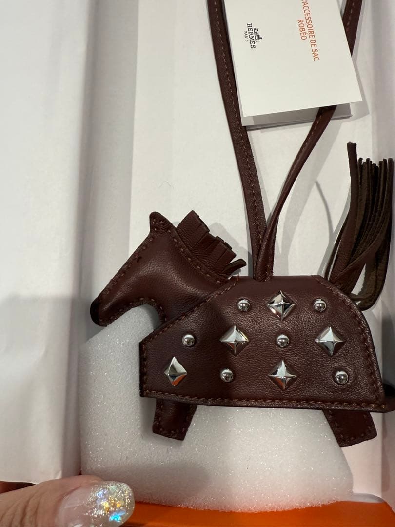 HERMES ロデオ　ロベオロック　チャームレア物　ブラウン