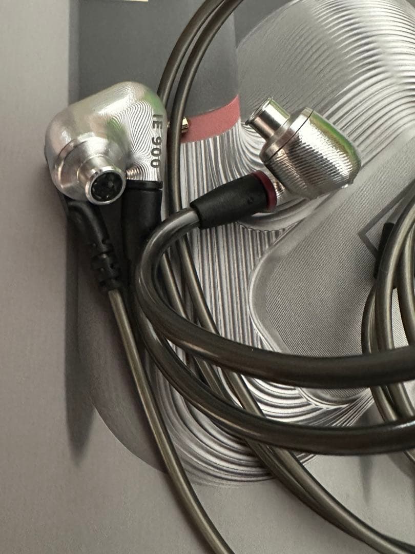 Sennheiser IE 900 中古美品（おまけmmcxケーブルつき）