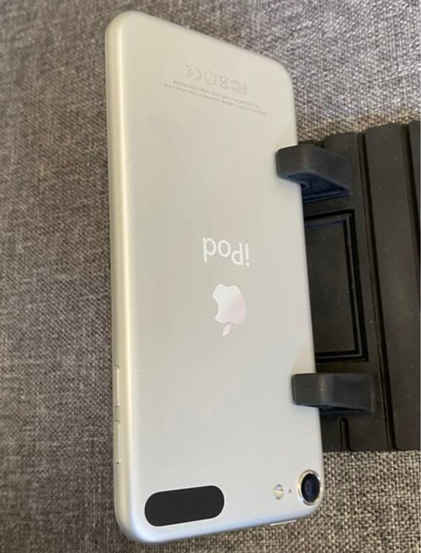 iPod touch 第6世代 32GB 2021年製造の新品バッテリー　美品