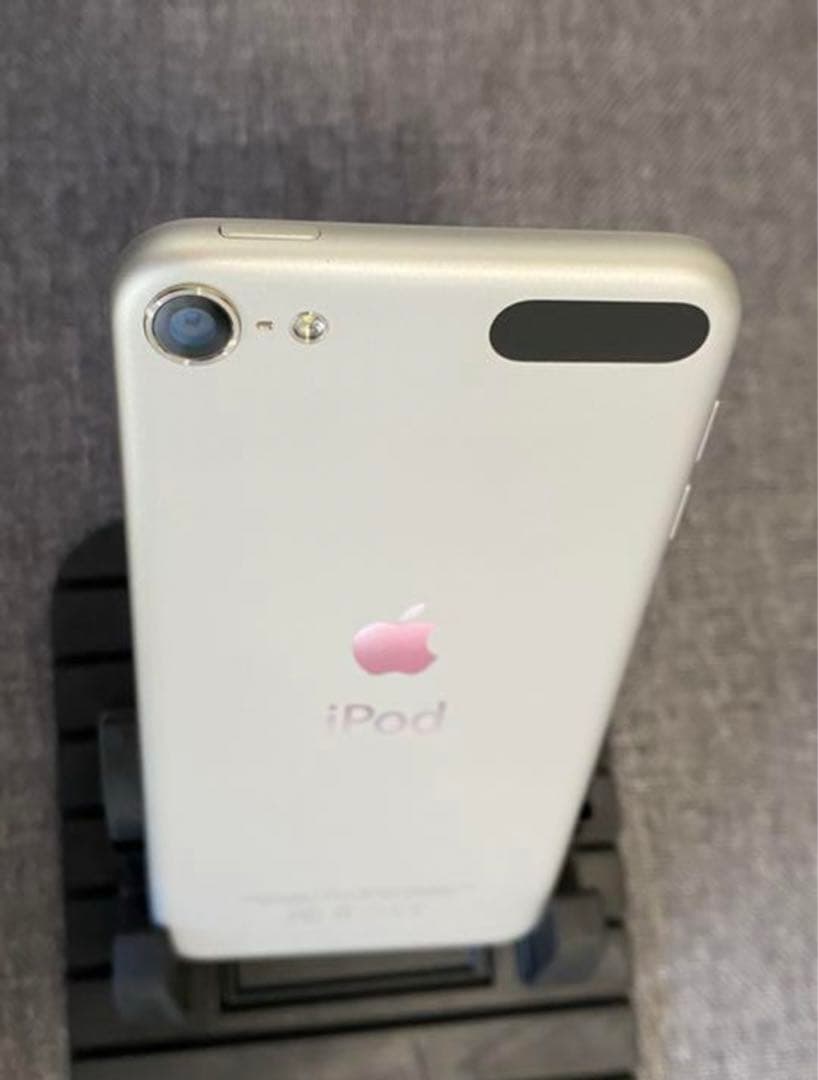 iPod touch 第6世代 32GB 2021年製造の新品バッテリー　美品