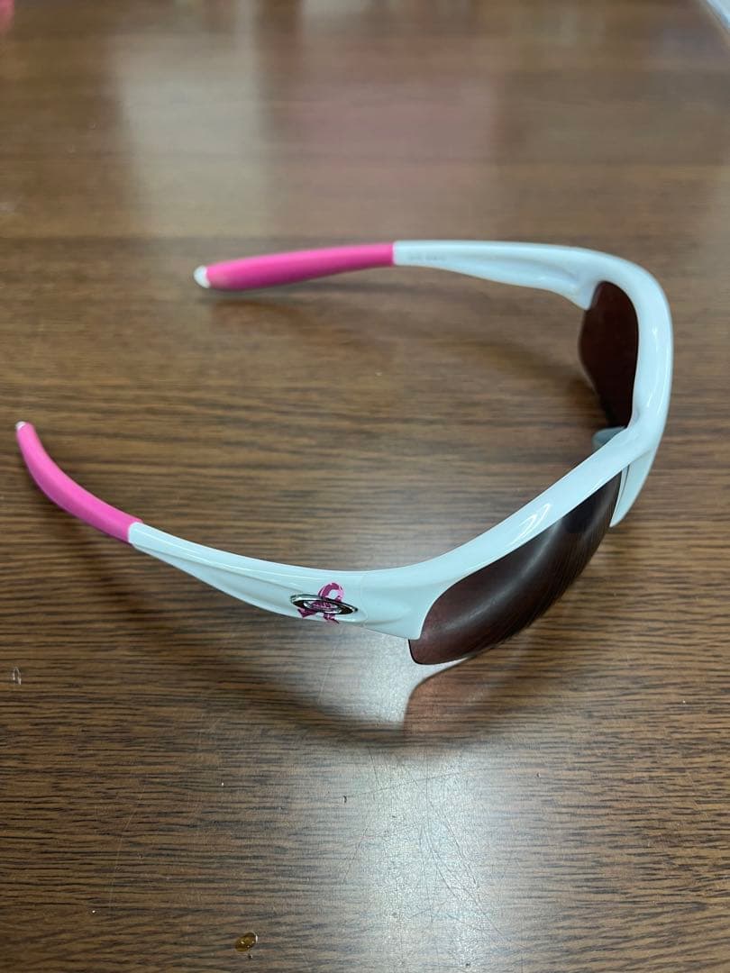 オークリー　ピンクリボン　サングラス　24-176