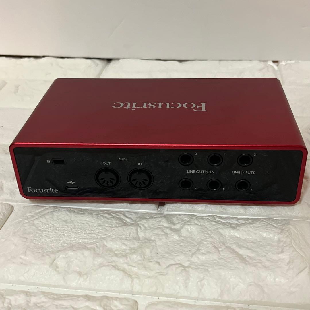 【美品】　Focusrite Scarlett 4i4 3rd Gen 第3世代