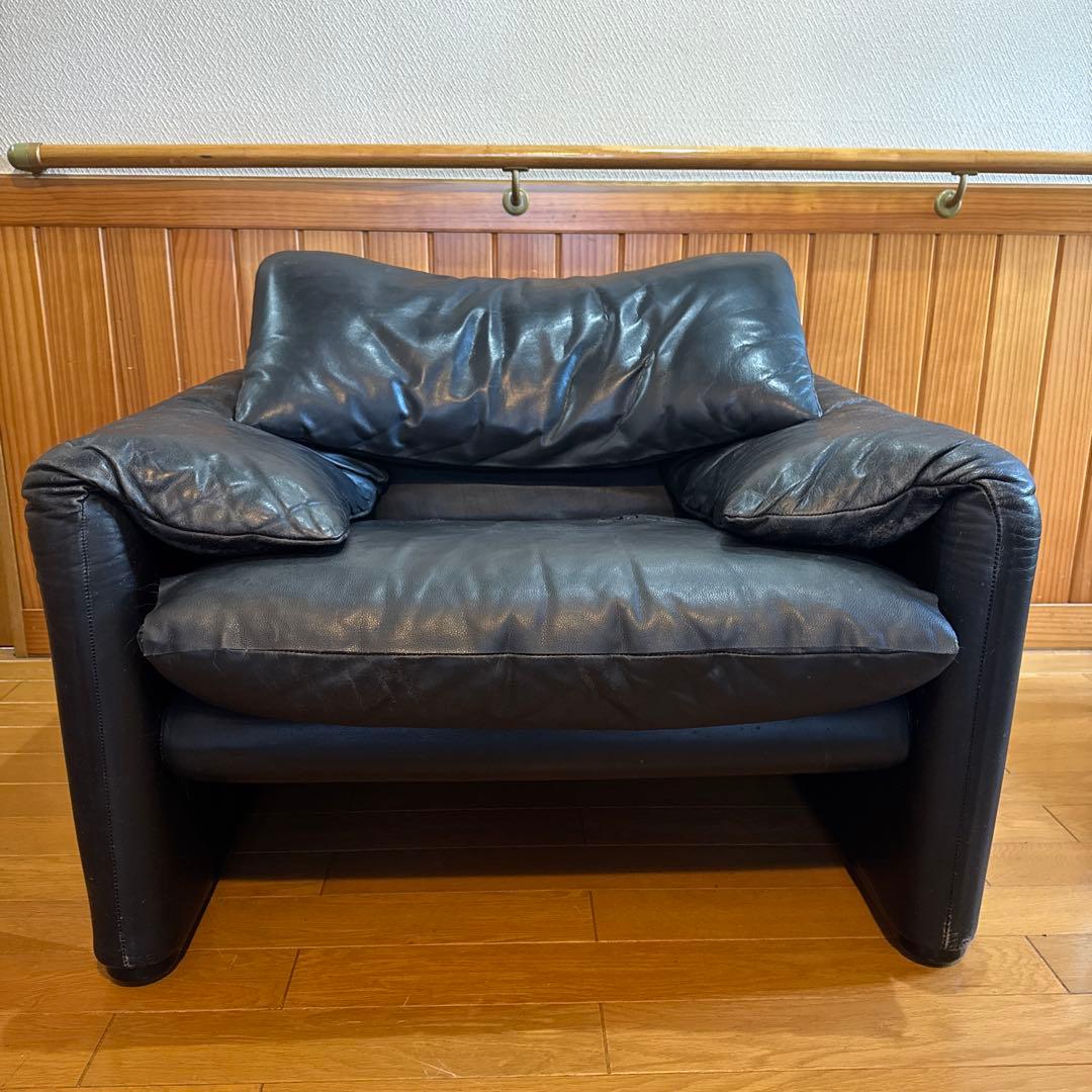 ぼ*ん様 カッシーナ マラルンガ 本革 一人掛けソファ