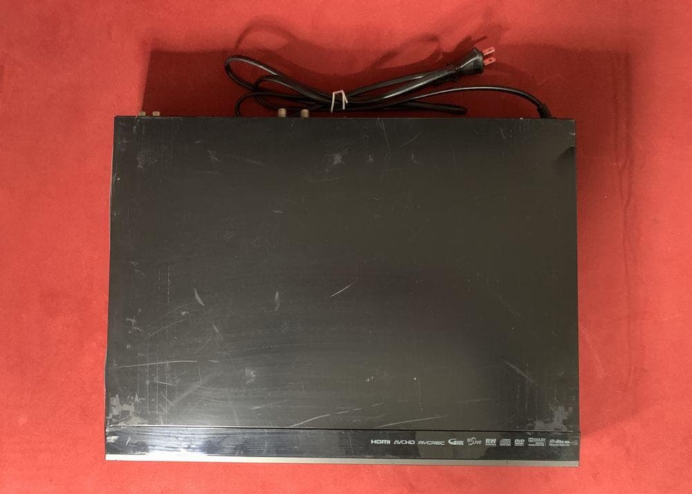 2TBに換装 東芝 VARDIAブルーレイ D-B305K 徹底清掃・整備済み