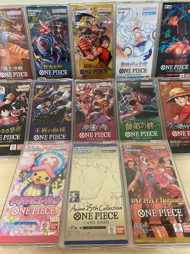 ONE PIECE トレーディングカードセット