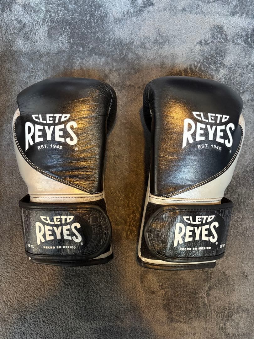 Cleto Reyes ボクシンググローブ 10 oz