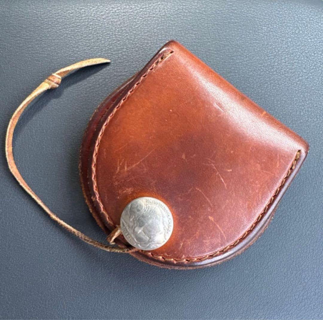 ゴローズ　サドルレザー ケース 丸型 小銭入れ 財布 ブラウン