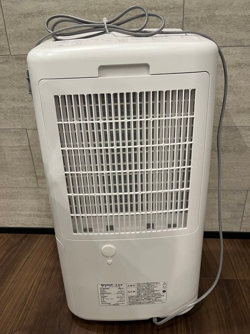 シャープ　衣類乾燥除湿機　 CV-R120-W プラズマクラスター