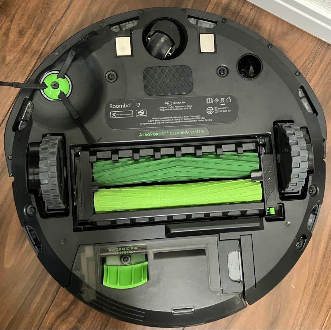 iRobot Roomba i7+ 本体 充電ドック付き