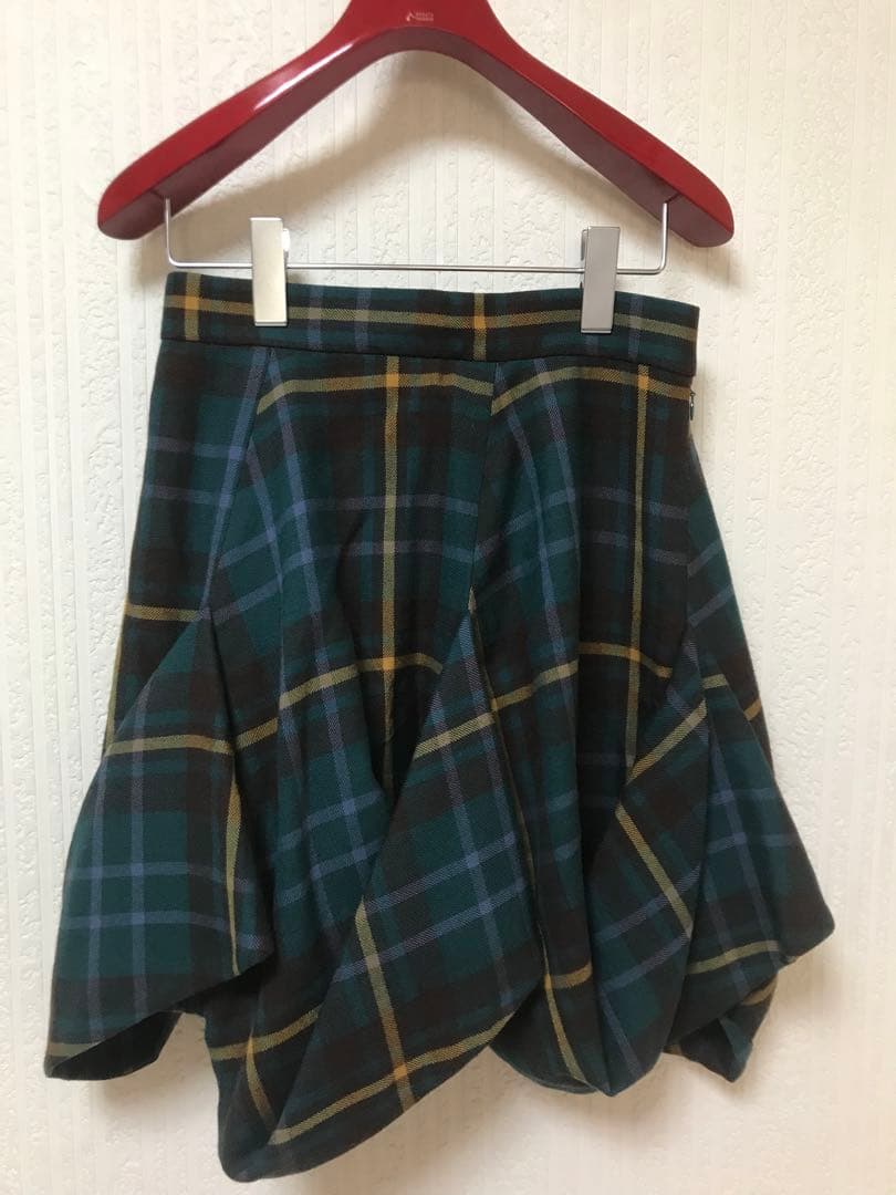 vivienne westwood レッドレーベル　スカート