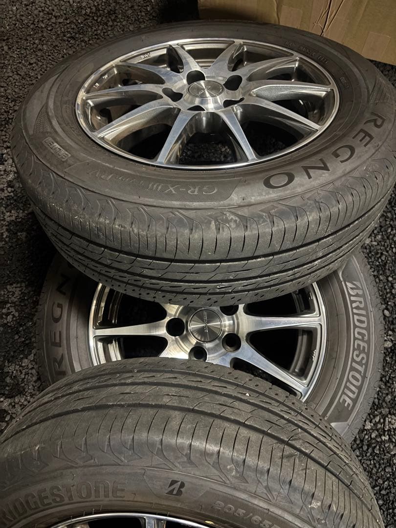 2025年BRIDGESTONE REGNO 16インチ タイヤホイールセット