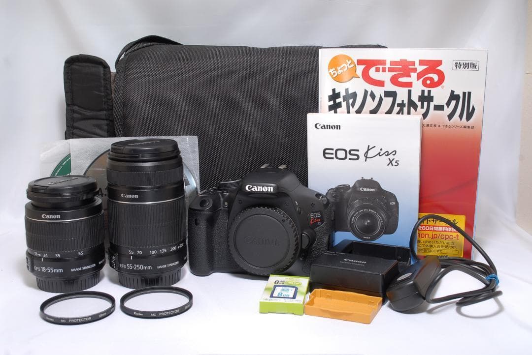 ⭐すぐ始めれる　付属品多数⭐Cannon kiss X5 ダブルレンズセット