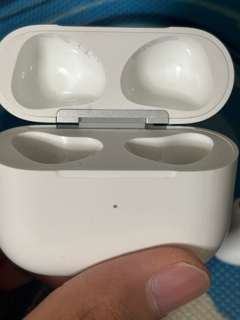 ケ*コ様 AirPods3