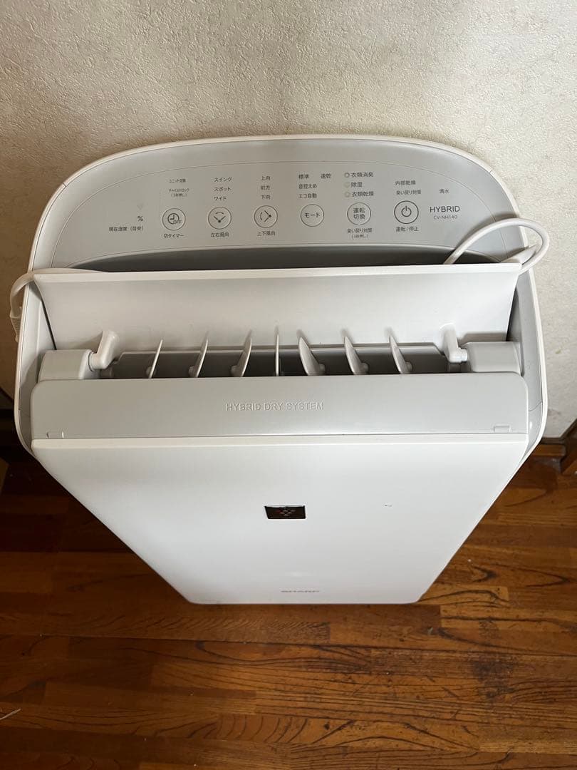 シャープ除湿機CV-NH140-W