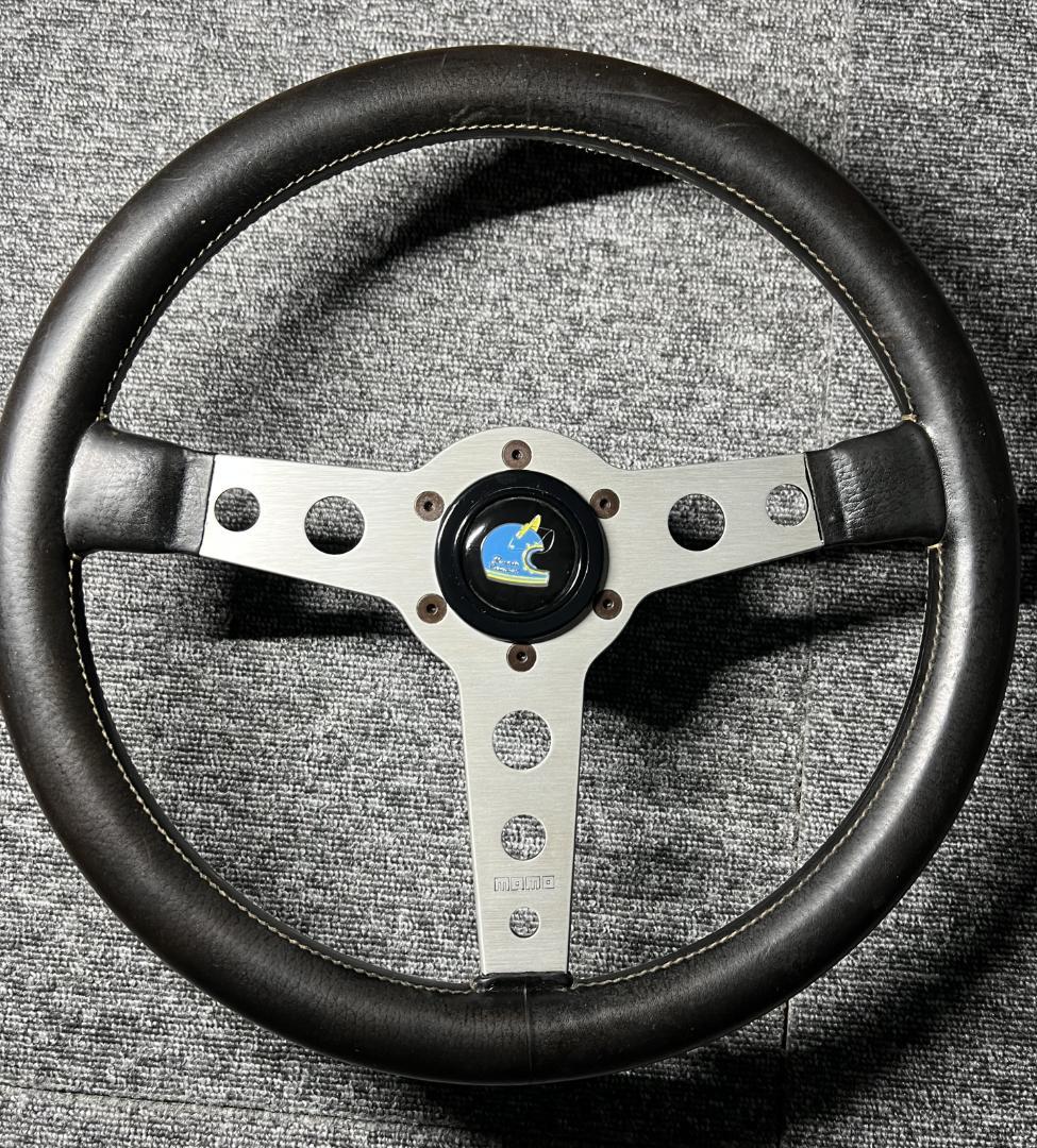 MOMO ステアリング Ronnie Peterson 3スポークヴィンテージ品
