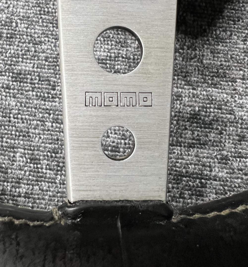 MOMO ステアリング Ronnie Peterson 3スポークヴィンテージ品