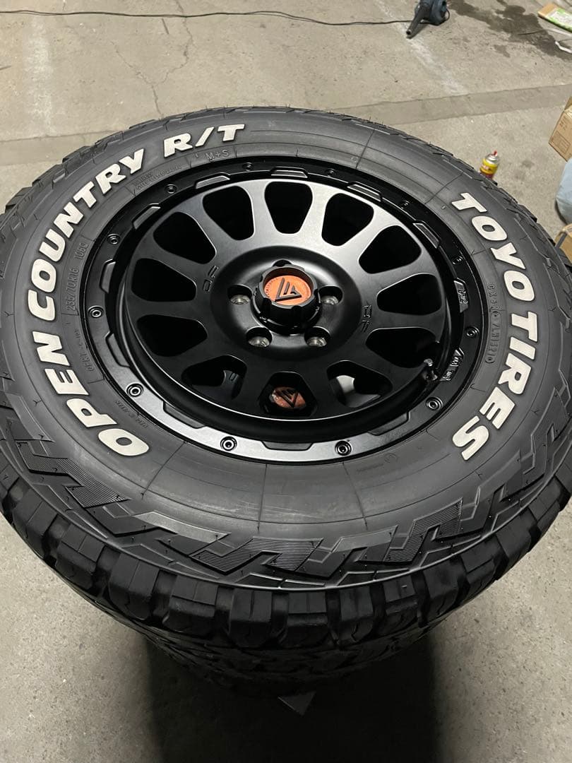 デルタフォース　Toyo Tires Open Country 16インチ
