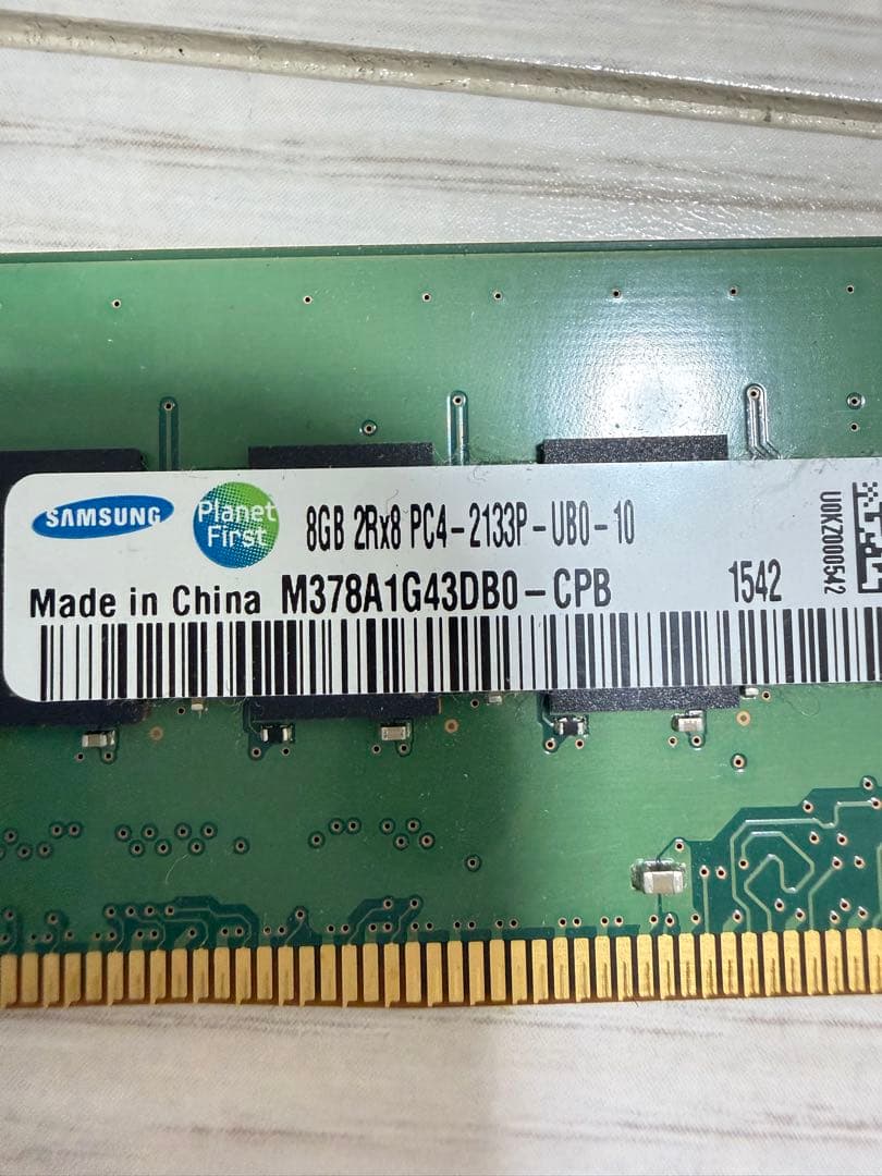 DDR4　Samsung 8GB 2Rx8 PC4-2133P-UB0-10