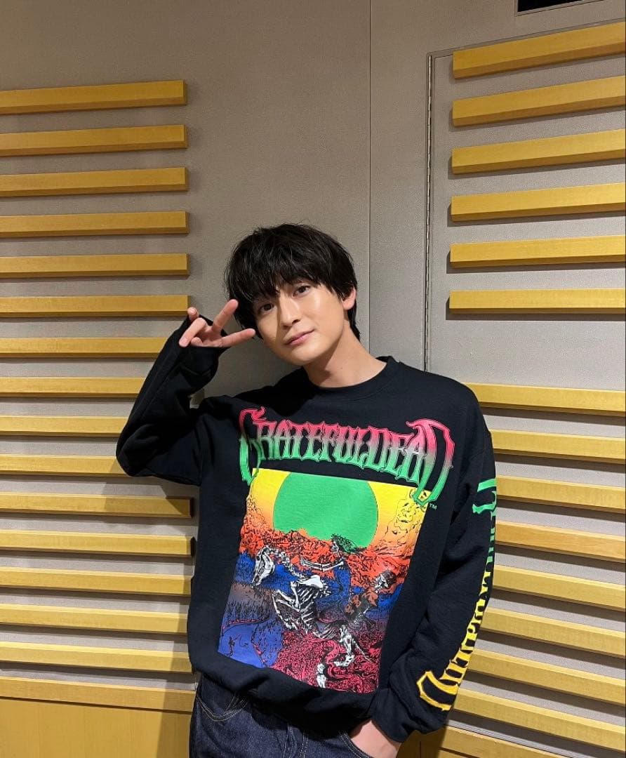 茶*々様 グレイトフルデッド トレーナー 北山宏光 高橋文哉 着用✨ Lサイズ