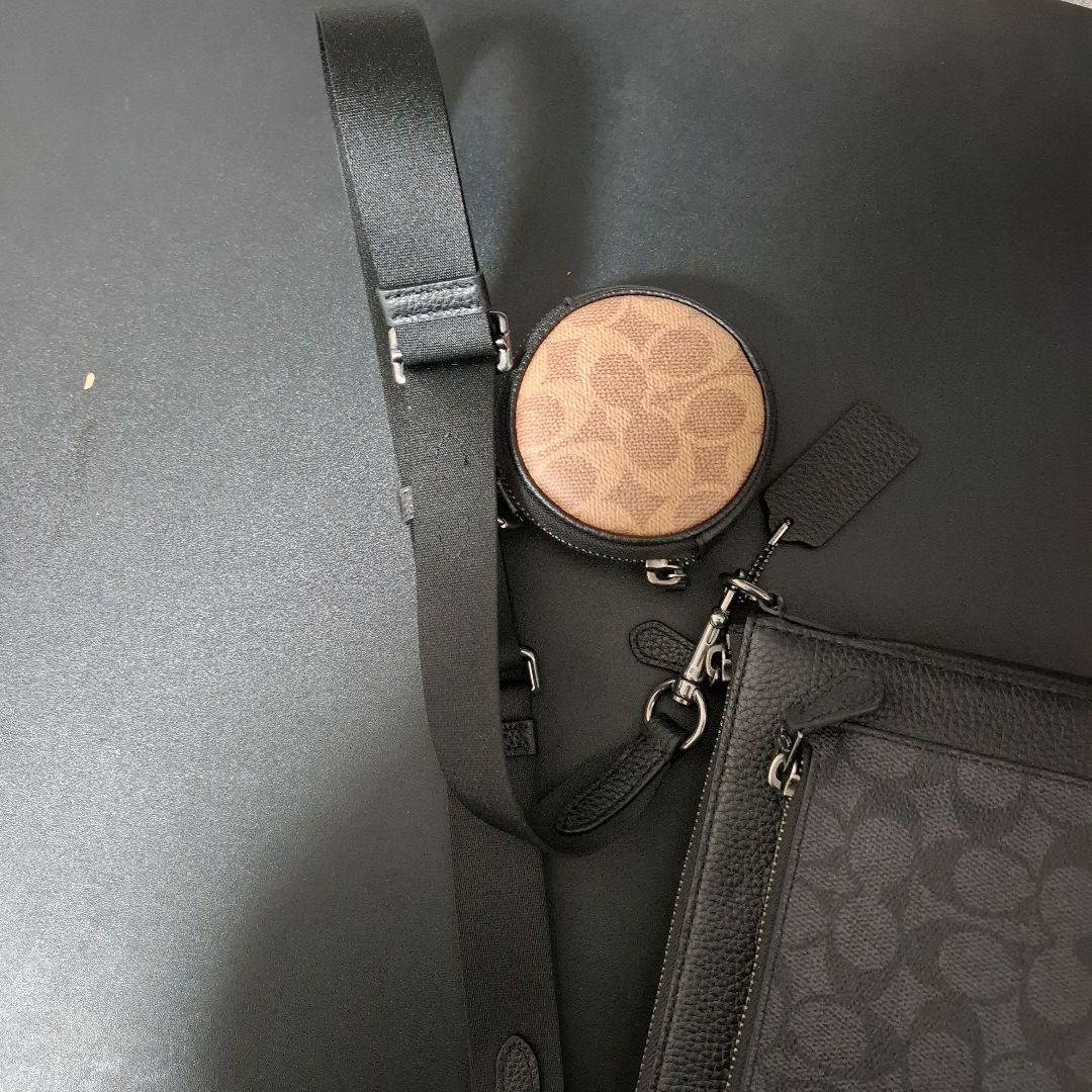 【未使用】COACH ホールデン クロスボディ・ブロックド シグネチャー