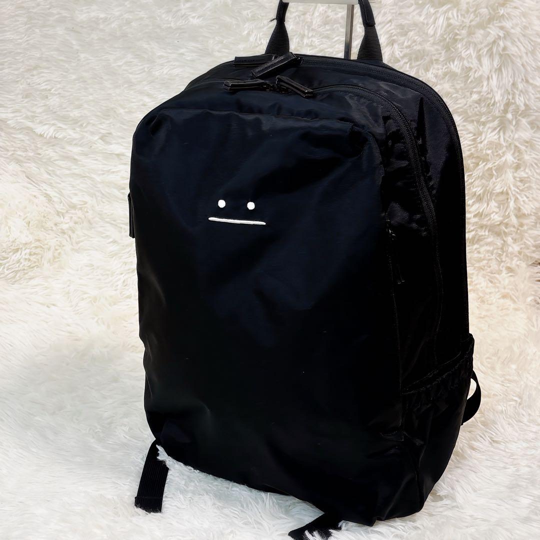 美品graniph グラニフ 無重力リュック デイバック 黒 ブラック リュック