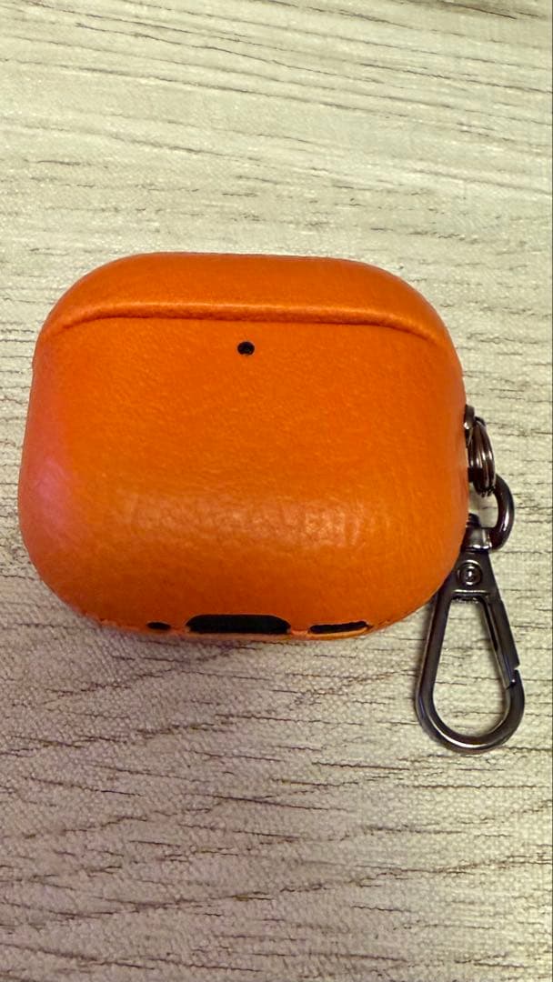 Apple AirPods 4 アクティブノイズ キャンセリング搭載＋ケース