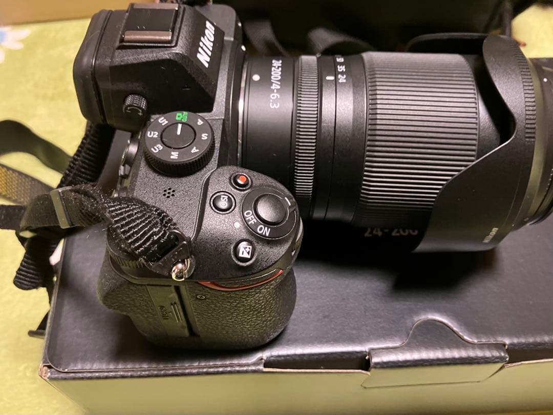 Nikon Z 24-70mm f/4 S ミラーレス一眼