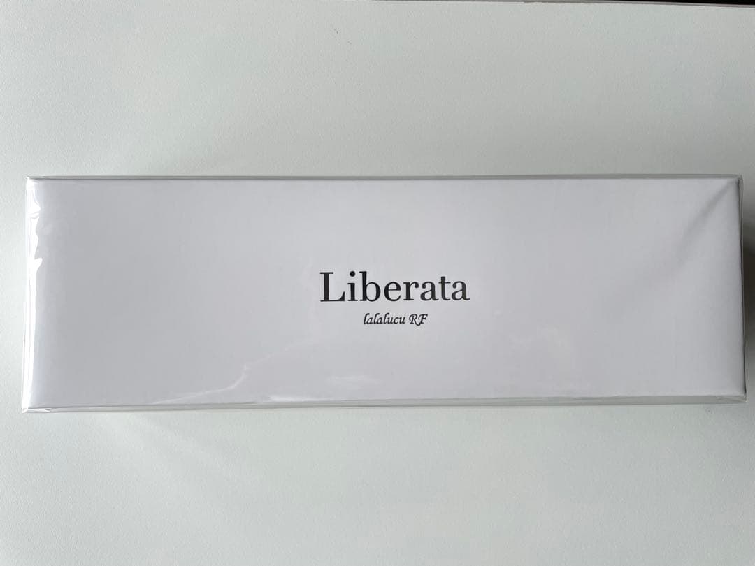 未開封　新品　Liberata ララルーチュRF 美顔器