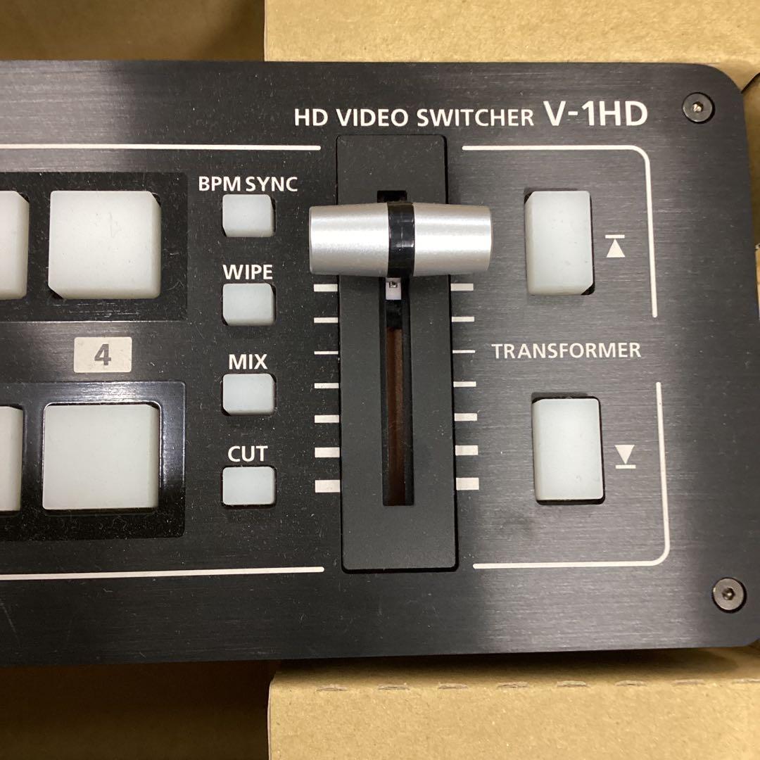 Roland ローランド HD VIDEO SWITCHER V-1HD