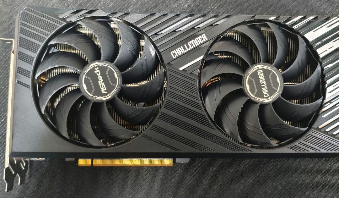 グラフィックボード・グラボ・ビデオカード ASRock Radeon RX 7800 XT 16GB CHALLENGER