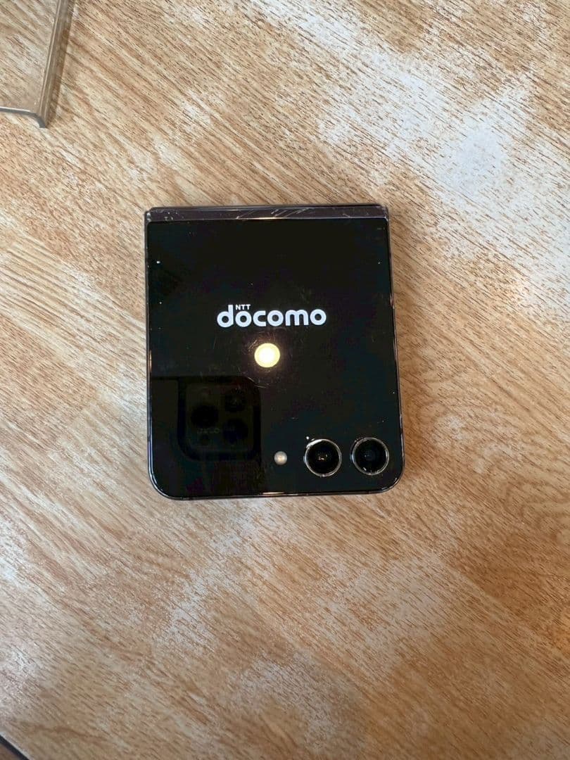 Galaxy Z Flip5 docomo ブラック