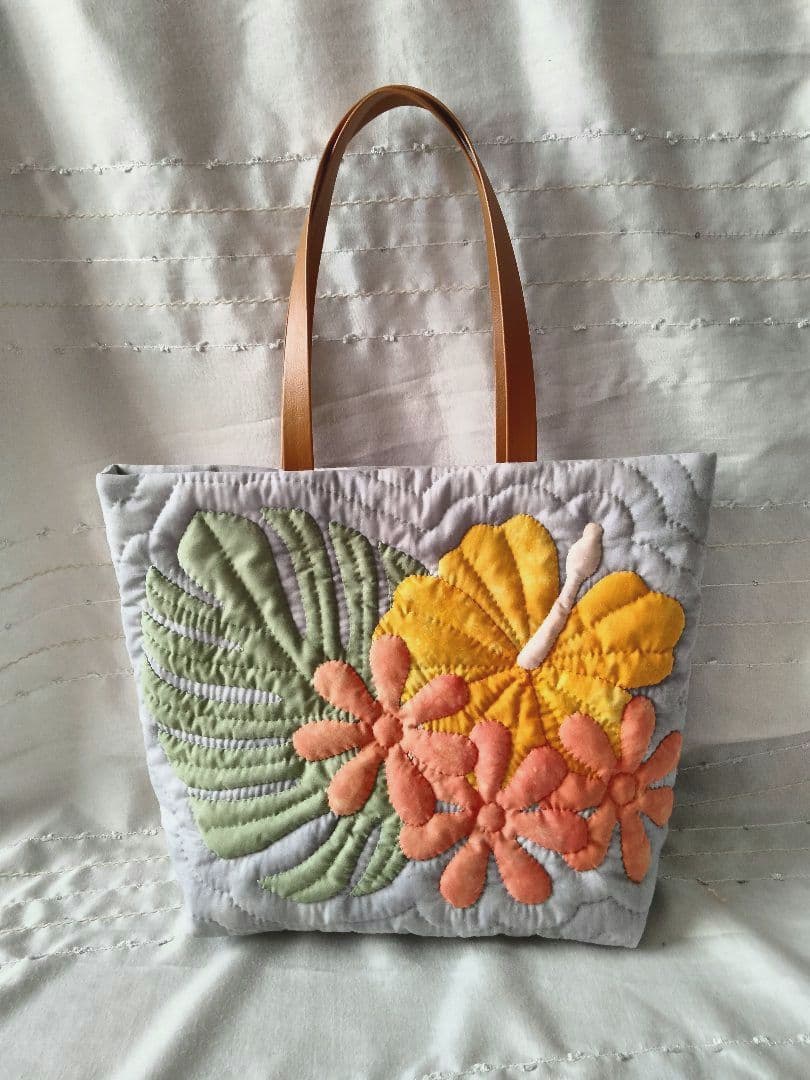 ☆273.ハワイアンキルト・バッグ・ハイビスカス＆ティアレ＆モンステラ