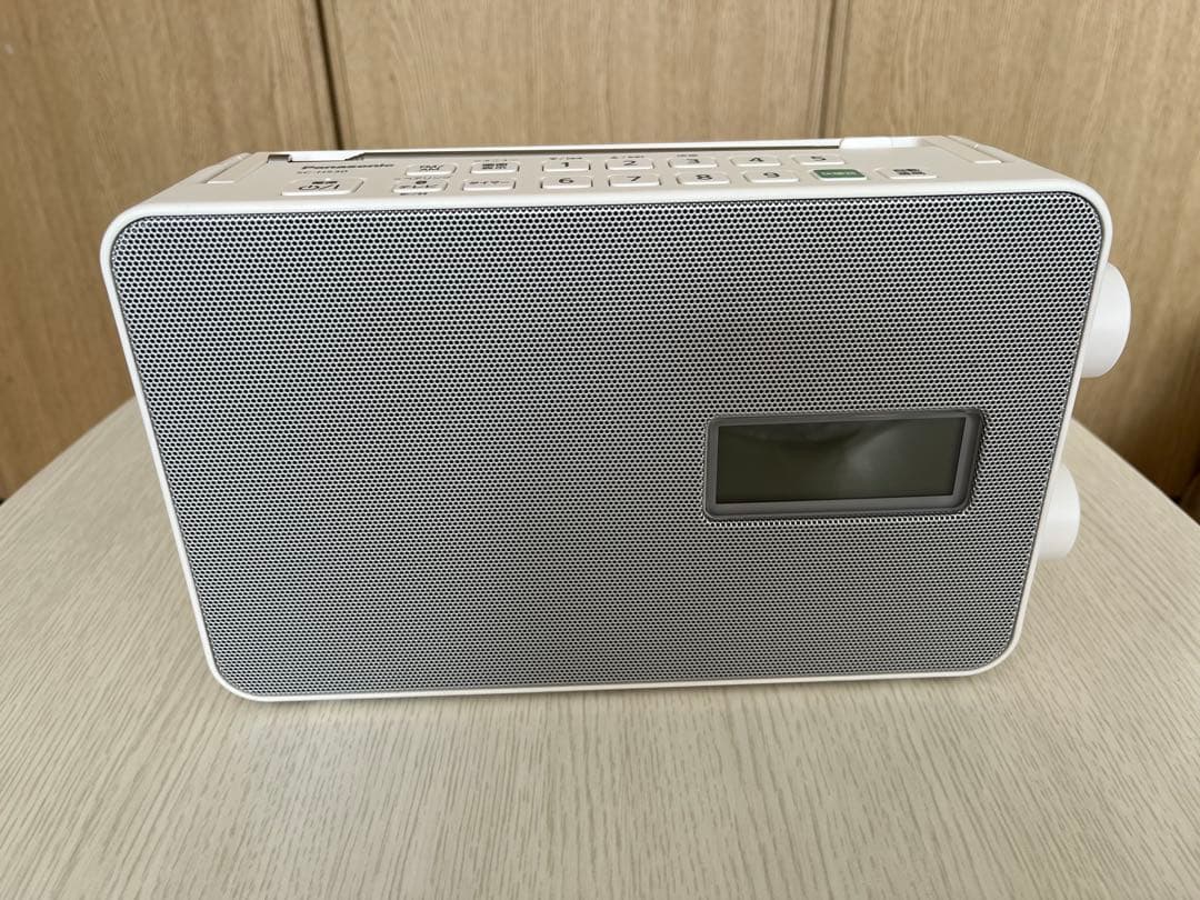 Panasonic　ポータブルワイヤレススピーカー 　SC-HS30-W