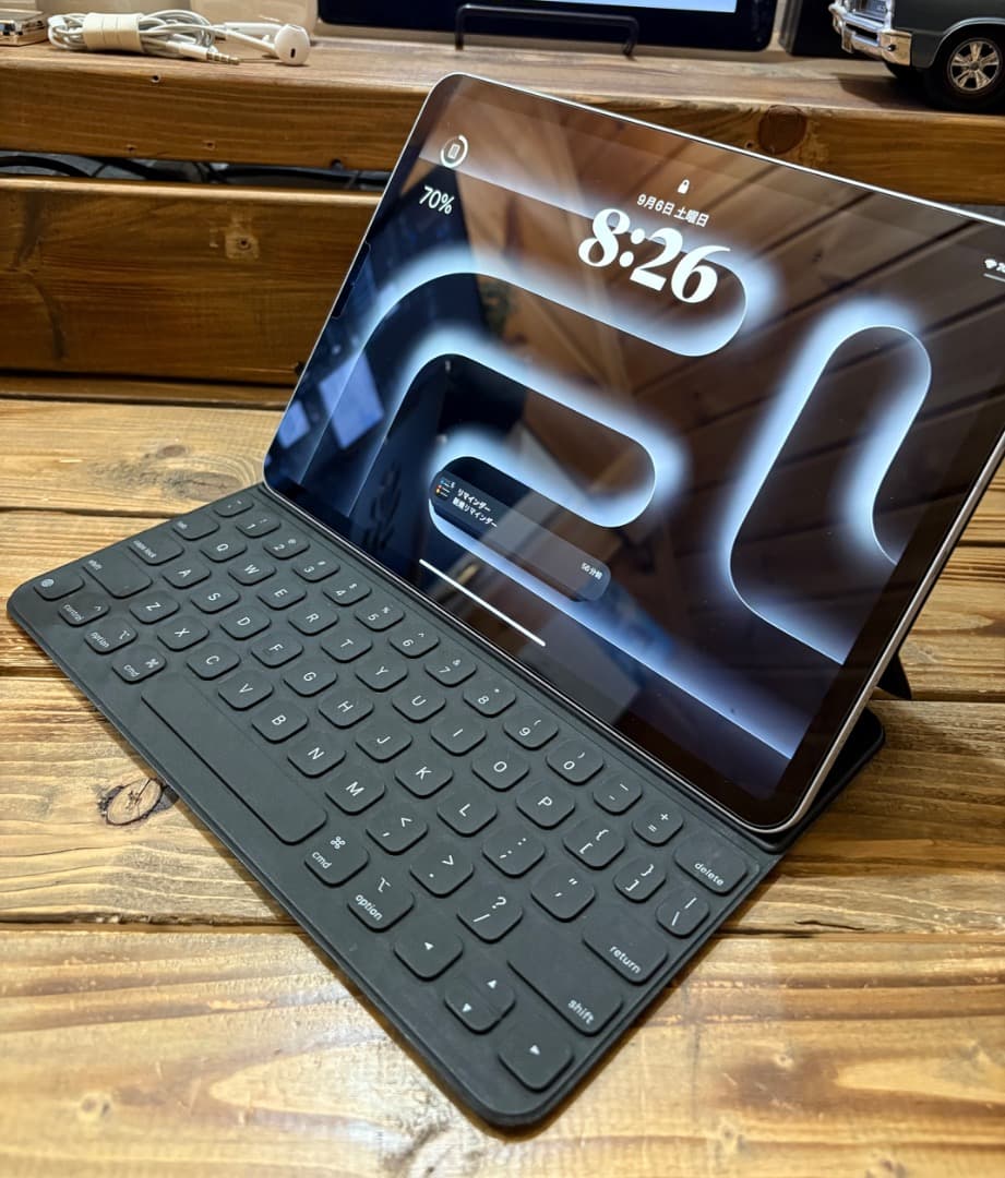 iPad Pro 11 第一世代 シルバー セルラー 純正Keyboard付
