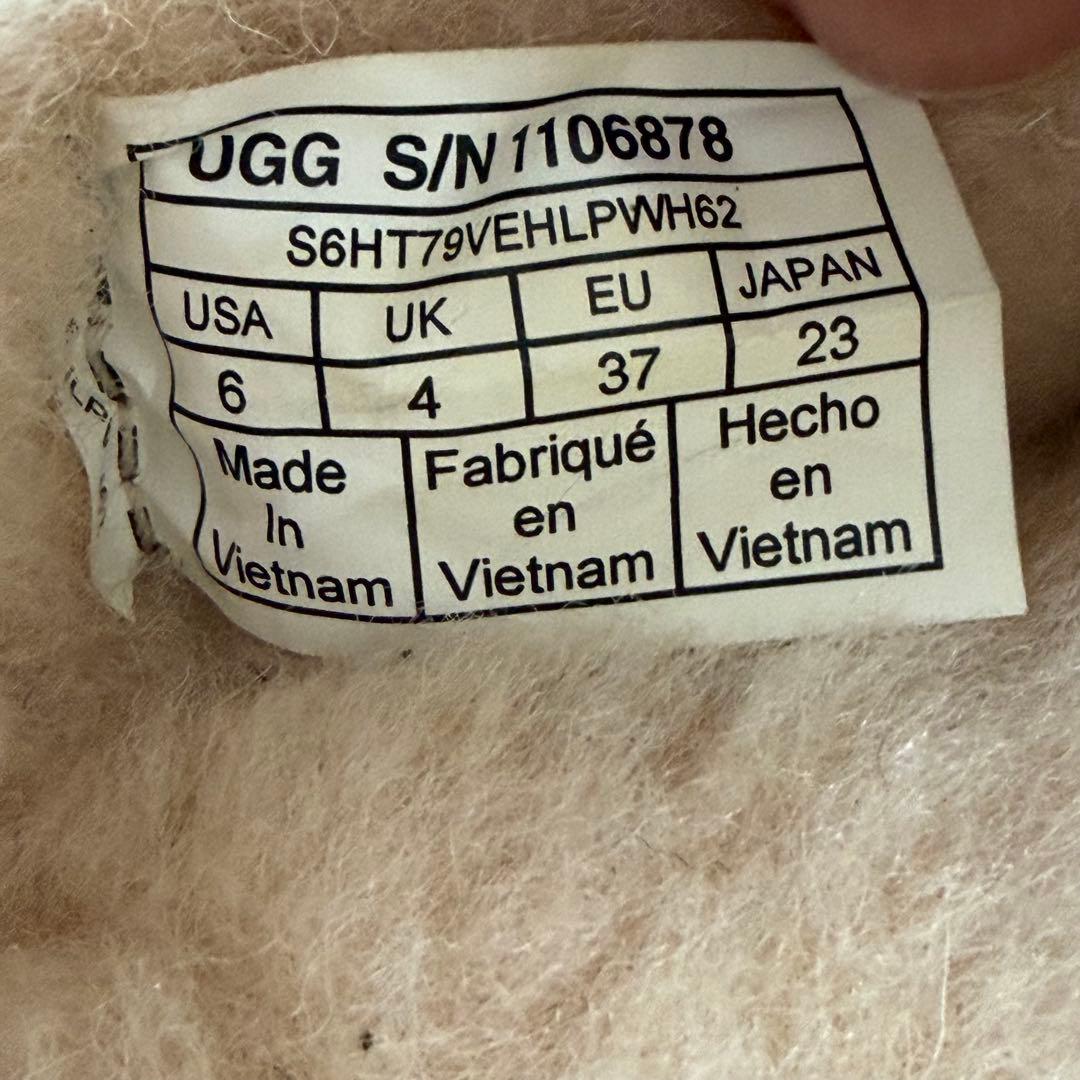 ✨試着✨極美品　アグ　正規品UGG ブラック モカシン　スリッポン　ローファー