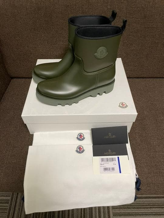 レインブーツ　モンクレール　カーキ　40サイズ　25センチ