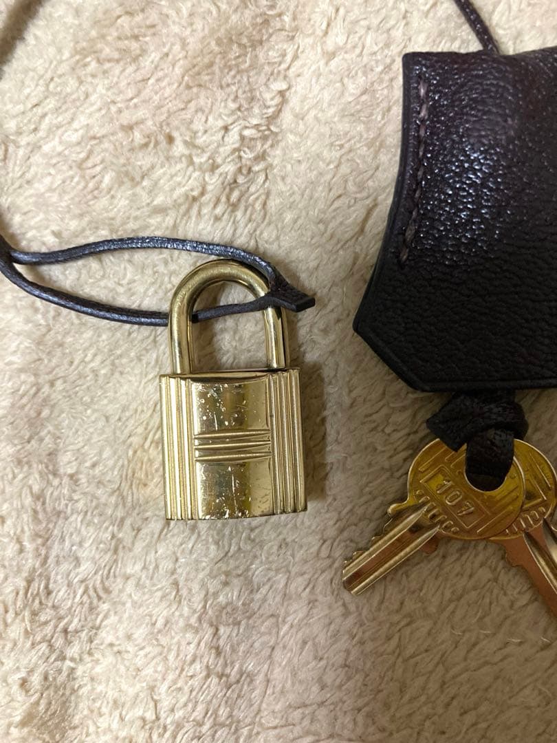 HERMES エルメス　カデナ ゴールド 南京錠 107鍵2本付き