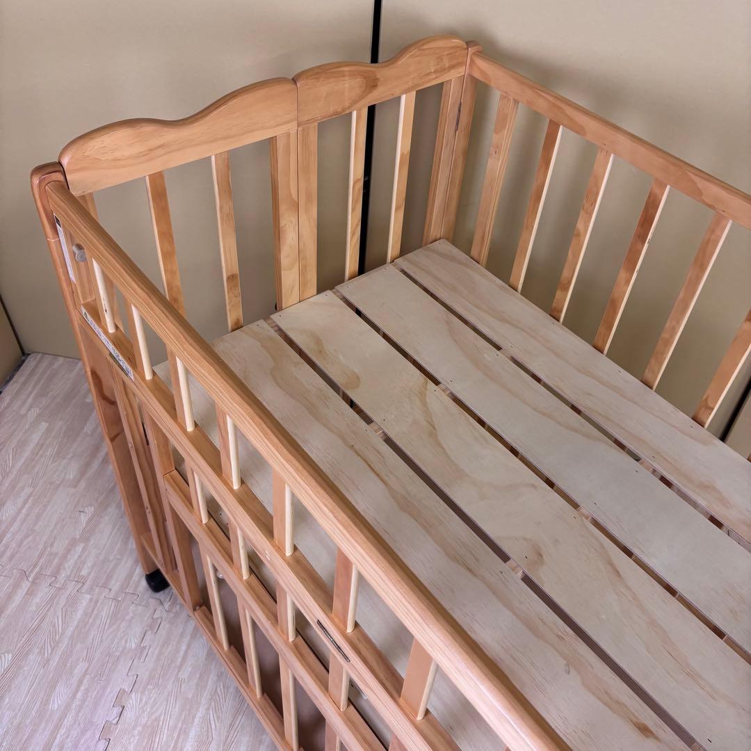 ★全て揃ってます★☆除菌清掃済☆綺麗☆大和屋　折りたたみベビーベッドFL　すのこ