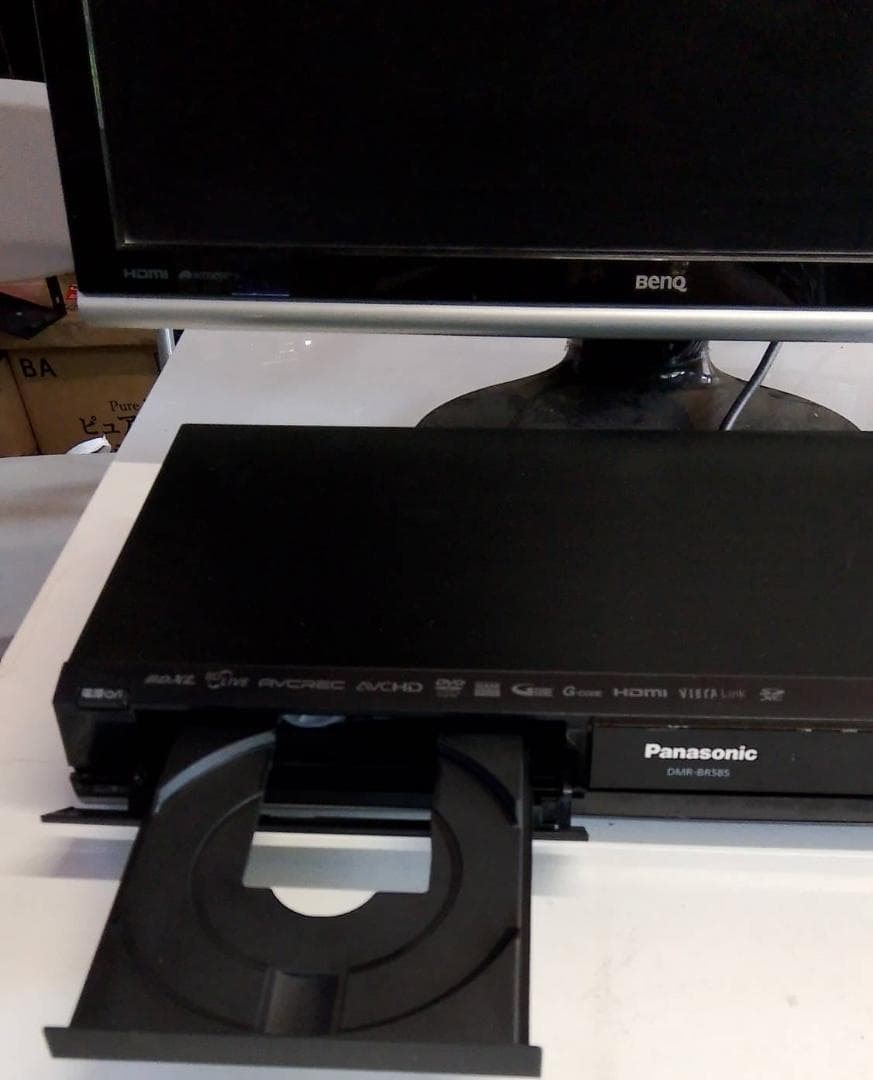 パナソニック DMR-BR585 Blu-rayレコーダー+22インチモニター