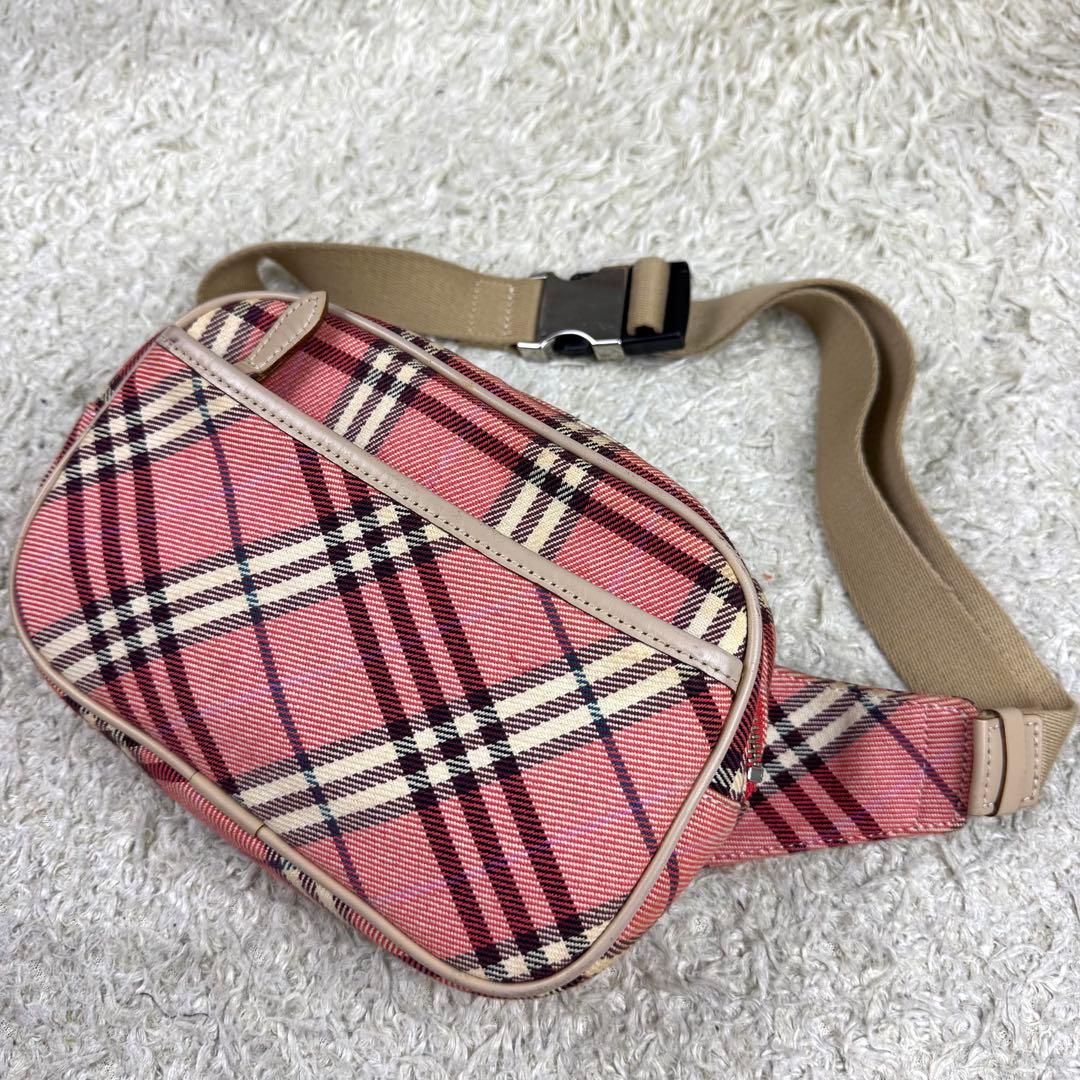 バーバリーブルーレーベル ボディバッグ ウエストポーチ ノバチェック ピンク